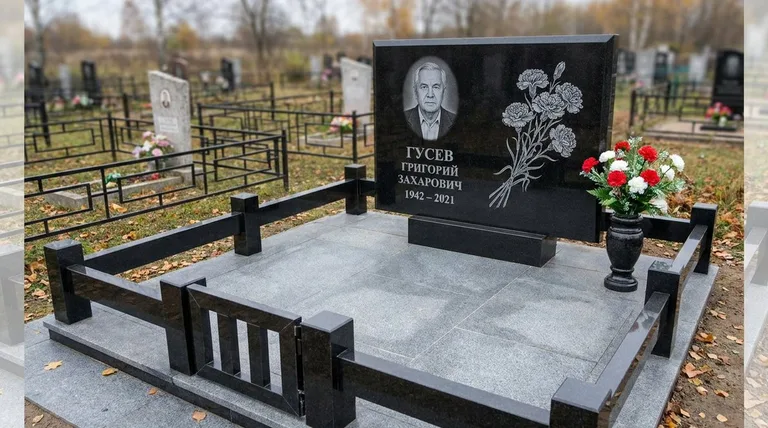 Памятник с гравировкой гвоздик — выполненная работа «Гусев» во Владивостоке
