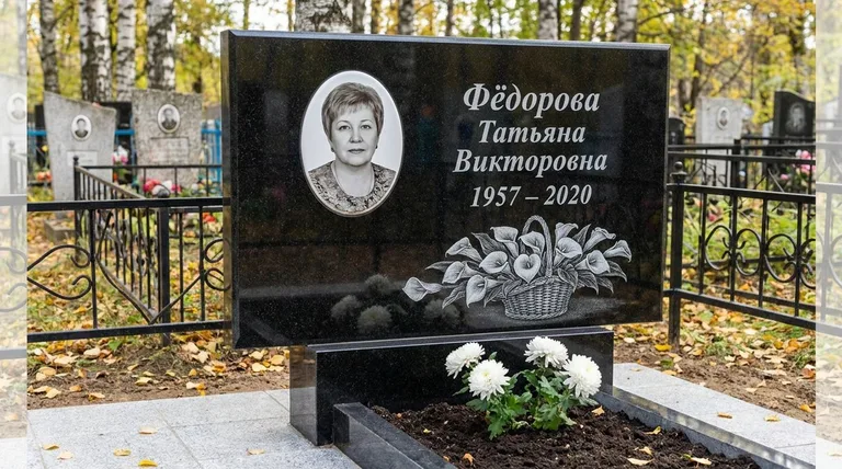 Памятник с гравировкой калл — выполненная работа «Фёдорова» во Владивостоке