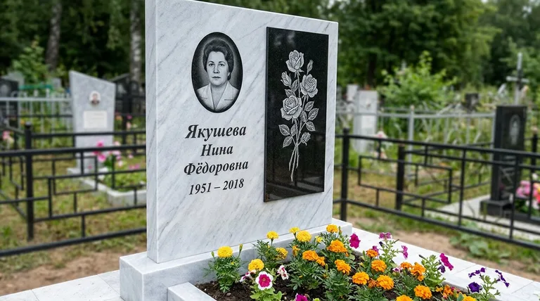 Памятник с гравировкой роз — выполненная работа «Якушева» во Владивостоке