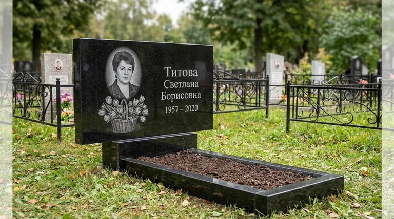 Памятник с гравировкой тюльпанов — выполненная работа «Титова» во Владивостоке