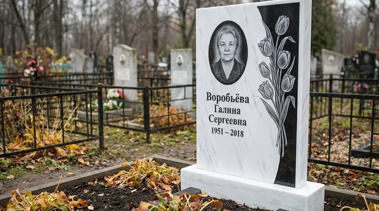 Памятник с гравировкой тюльпанов — выполненная работа «Воробьёва» во Владивостоке