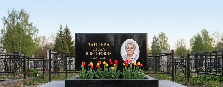 Мраморный памятник, Памятники мастерской «Мастер Каменев» на кладбищах Самары