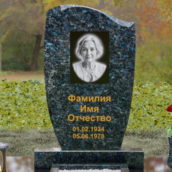 Гранитный вертикальный памятник без креста в Мурманске, гранит Блю Перл